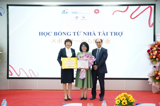 HANEL TÀI TRỢ HỌC BỔNG CHO CHƯƠNG TRÌNH KINH DOANH QUỐC TẾ THEO MÔ HÌNH TIÊN TIẾN NHẬT BẢN VÀ CHƯƠNG TRÌNH KINH DOANH SỐ